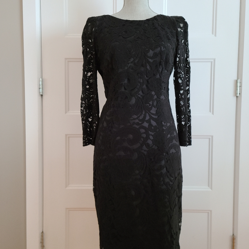 Classic black lace midi dress. Size 40 M